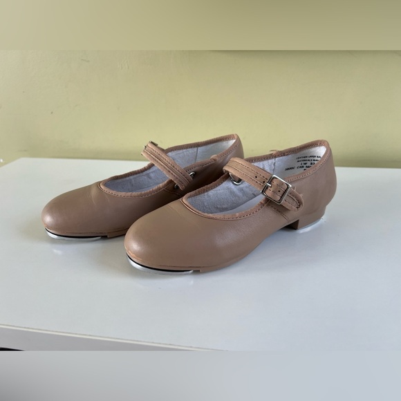 CAPEZIO ⭐️ MARY JANE TAP SHOE - CHILD 1W - Picture 2 of 6